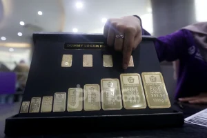 Harga Emas Hari Ini 14 Juni di Pegadaian Antam Naik Tipis