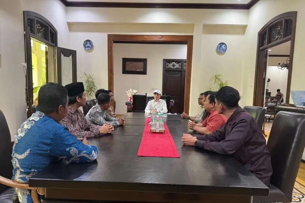 Ikatan Alumni BEM Nusantara Mencari Pemimpin Masa Depan dengan Jokowi dan Gibran