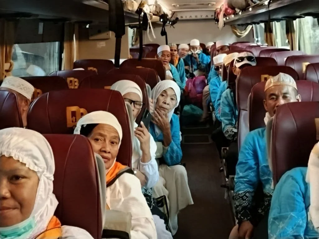 Jemaah Haji Kloter Terakhir Gelombang 2 Berangkat ke Madinah
