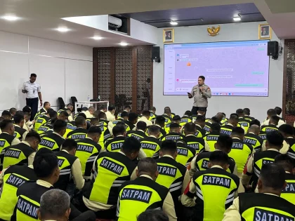 KAI Services Bina 150 Petugas Pengamanan di Yogyakarta untuk Meningkatkan Kesiapsiagaan