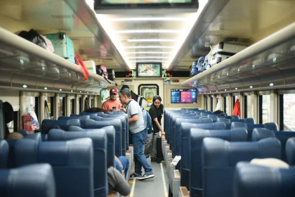 KAI Siapkan Kereta Tambahan dan Diskon Tiket 30 Persen untuk Masa Libur Sekolah