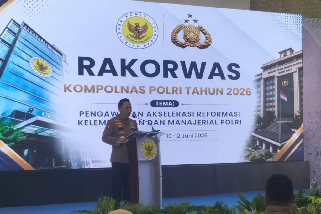 Kapolri Buka Peluang Profesional Sipil Isi Jabatan di Polri