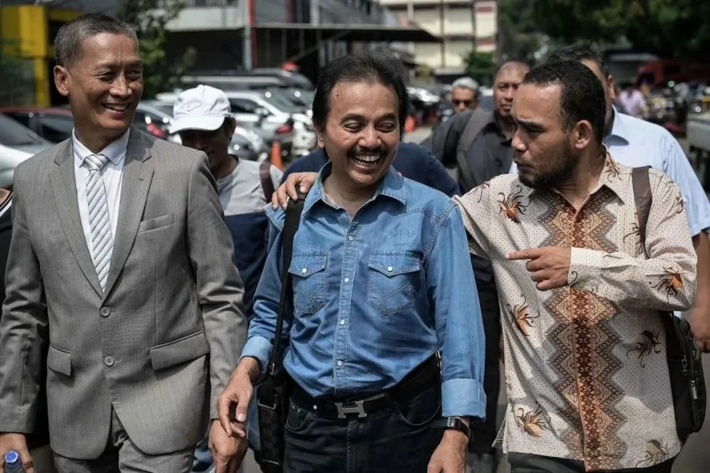 Kapolri Jelaskan Penangkapan Roy Suryo dan dr Tifa