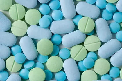 Kebiasaan Menggerus Obat Tablet Sebelum Diminum: Apakah Bisa Mengurangi Khasiat?