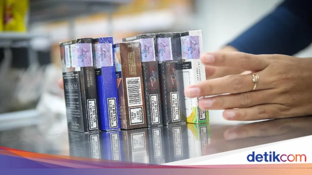 Kemasan Rokok dan Vape Bakal Diseragamkan untuk Kurangi Minat Perokok Baru