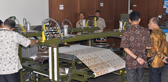 Kemenperin dan YBI Pacu Efisiensi Produksi Batik untuk Tingkatkan Daya Saing