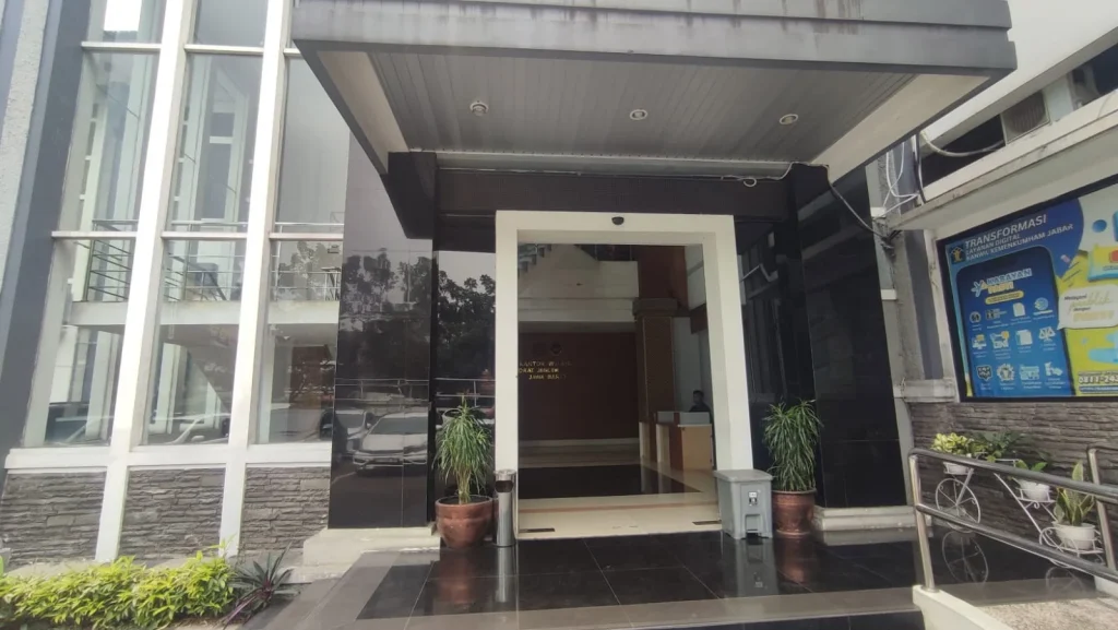 Kepala Kanwil Imigrasi Jabar Diciduk KPK, Pelayanan di Kantor Berjalan Normal