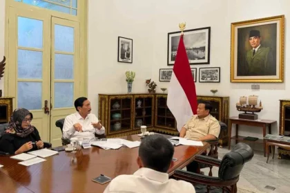 Ketua DEN Laporkan Situasi Ekonomi Nasional ke Presiden Prabowo