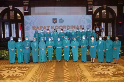 Ketum TP PKK Ajak Pengurus dan Kader Membangun Literasi Keuangan di Tingkat Keluarga