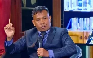 Khozinudin Sebut Perang Terbuka Melawan Jokowi Setelah Roy Suryo Ditangkap