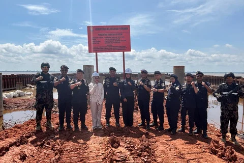 KKP Tindak Dua Perusahaan karena Memanfaatkan Ruang Laut Tanpa Izin di Riau