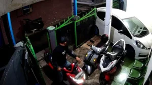 Komplotan Maling Gasak 2 Motor di Rumah Kos Kelapa Dua Depok, Polisi Selidiki