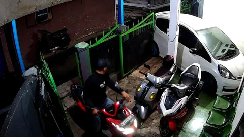 Komplotan Maling Gasak 2 Motor di Rumah Kos Kelapa Dua Depok, Polisi Selidiki