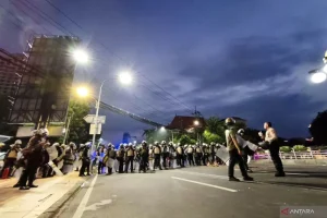 KontraS Desak Polisi Bebaskan 24 Demonstran di Surabaya