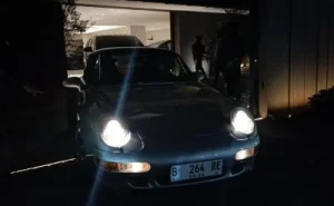 KPK Sita Aset Mewah Eks Wamen Imipas Silmy Karim, Porsche hingga Perhiasan Disita