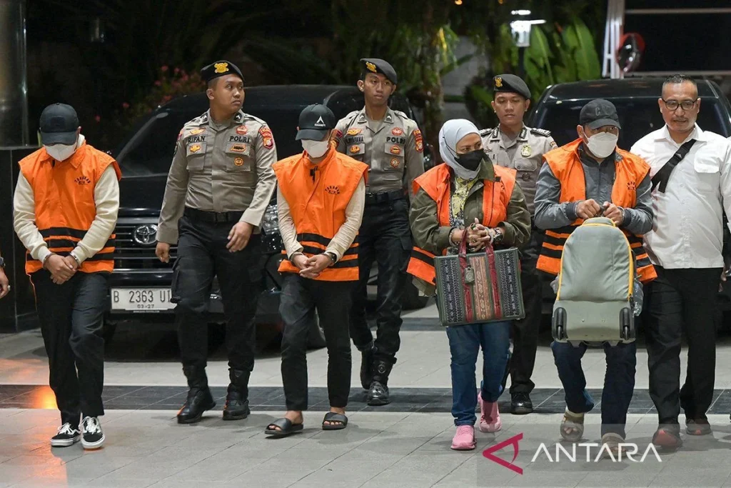 KPK Tangkap Wakil Menteri dan 7 Pejabat dalam Kasus Eksploitasi Imigrasi