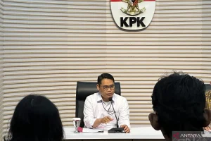 KPK Tegaskan Penyidikan Tersangka CSR BI dan OJK Tanpa Intervensi Politik