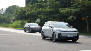 Leapmotor B10 SUV Listrik Dengan Baterai Menyatu Rangka dan Fitur Canggih