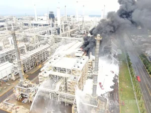 Ledakan Pabrik Gas di Qatar, 13 Orang Tewas Termasuk Pekerja Asing