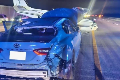 Lelaki Terluka Setelah Kereta Menghantam Mobil di Raleigh Lagrange Road