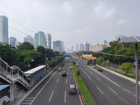 Libur Muharam: Arus Lalin di Jalan Gatot Subroto dan Sudirman-Rasuna Lancar