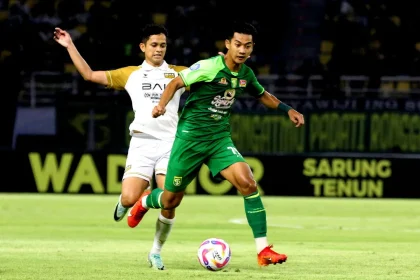 Malik Risaldi Resmi Bertahan di Persebaya, Membawa Kekuatan Serang