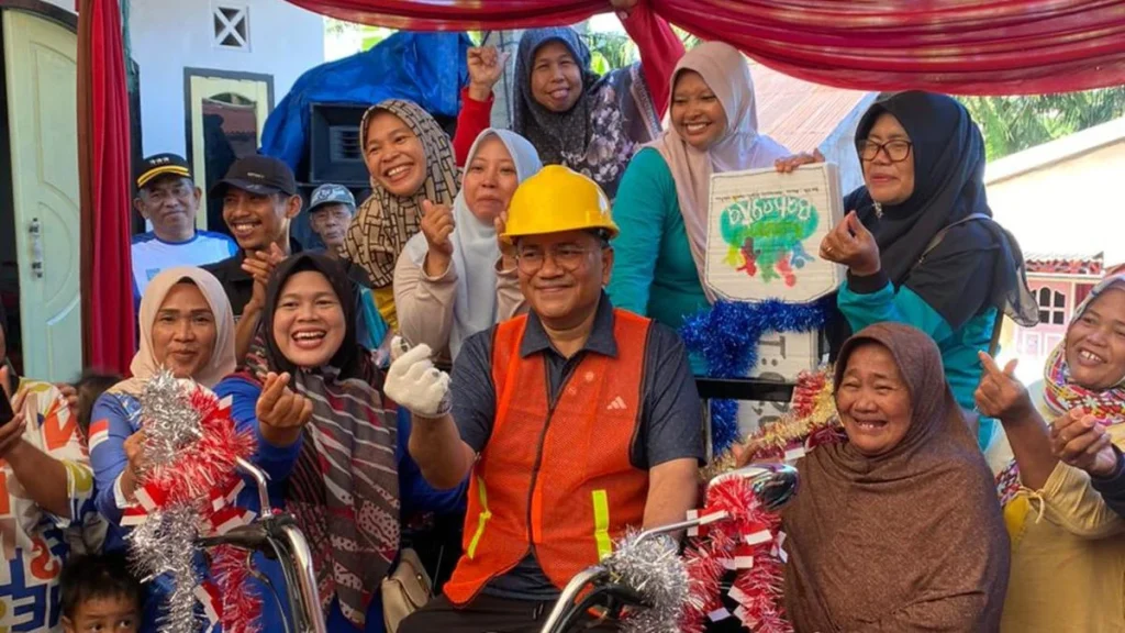 Maulana-Diza Turun Langsung Implementasikan Program Kampung Bahagia