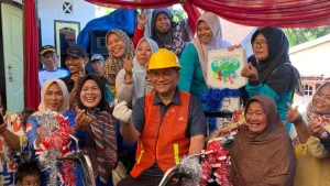 Maulana-Diza Turun Langsung Implementasikan Program Kampung Bahagia