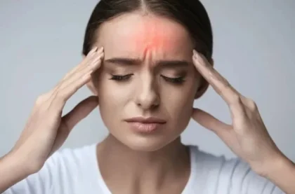 Memijat Pelipis dan Pundak untuk Meredakan Sakit Kepala, Benarkah?