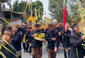 Mengenal Tradisi Unan-Unan Suku Tengger: Makna, Sejarah, dan Filosofinya