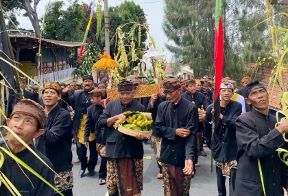 Mengenal Tradisi Unan-Unan Suku Tengger: Makna, Sejarah, dan Filosofinya