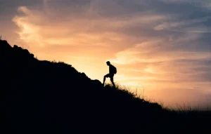 Menginterpretasikan Cuaca di Pendakian Gunung dan Pengambilan Keputusan