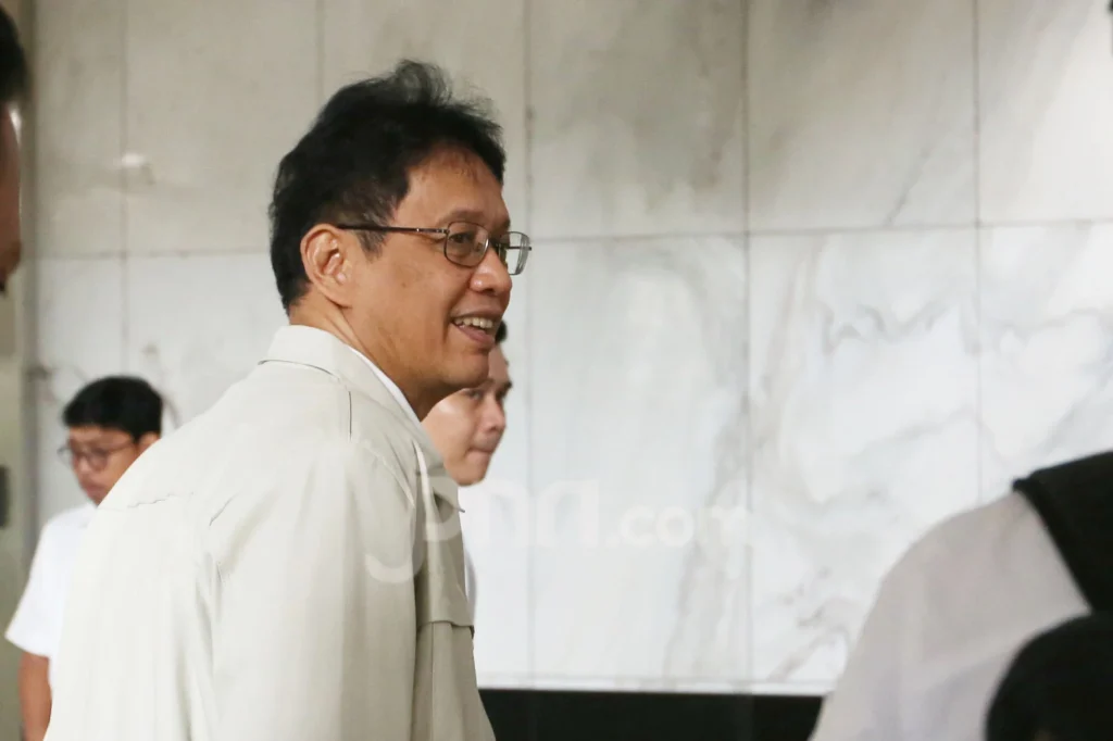 Menteri Keuangan Purbaya Buka Segel Gerai Tiffany & Co