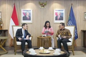 Menteri Sekretaris Jenderal ASEAN Berbicara di Pertemuan 19 ERIA Governing Board di Jakarta