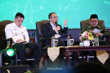 Menteri Teases Peran Kabinet untuk Saya Iqbal