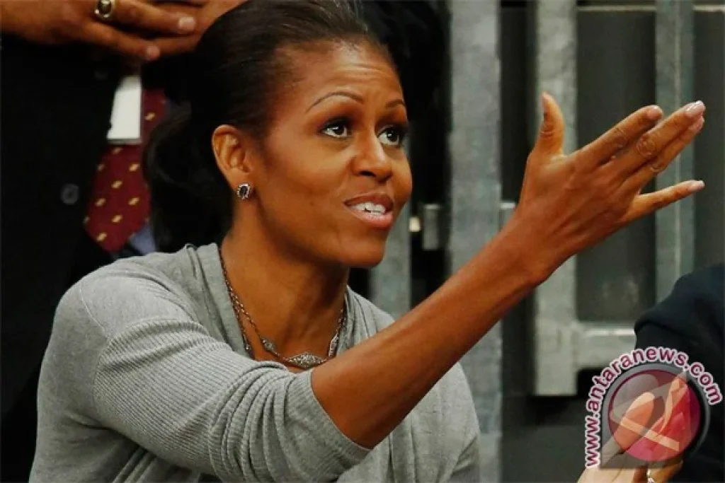Michelle Obama: Pria Putih Tidak Perlu Khawatir dengan Sindrom Imposter