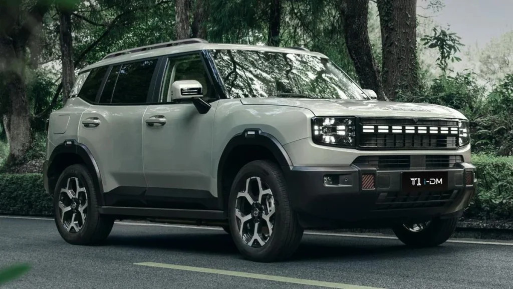Mobil Hybrid Rp558 Juta Bisa Tempuh JKT-Bali dengan Sekali Cas