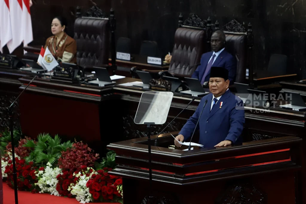 Parlemen dalam Genggaman Prabowo: Reformasi Jilid II Terlalu Prematur