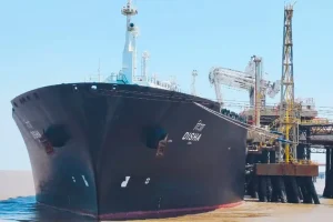 Pascadamai AS-Iran Kapal Raksasa Ini Tembus Selat Hormuz Krisis Energi Global Mulai Mereda