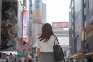 Penduduk Jepang Terus Menurun, Pakar IPB: Banyak Generasi Muda Menunda Menikah