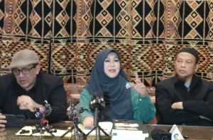 Pengadilan Negeri Jakarta Timur Larang Siaran Langsung Sidang Dokter Tifa terkait Ijazah Jokowi