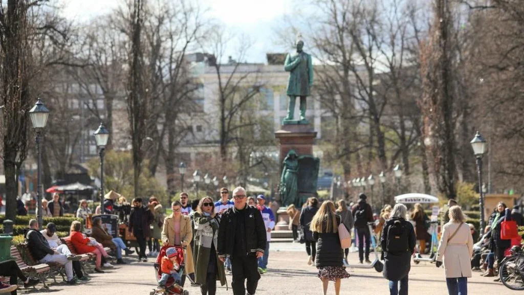 Pengangguran Rekor di Finlandia, Negara Paling Bahagia Dunia