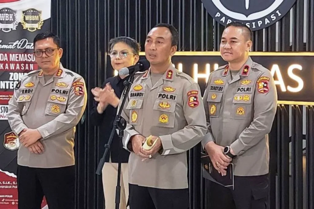 Pengesahan Super Kilat Revisi UU Kepolisian Dinilai Sarat Motif Politik