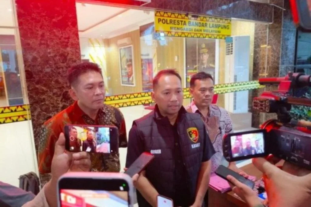 Penimbunan Minyak Goreng MinyaKita di Lampung: Polisi Periksa 12 Saksi