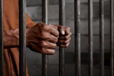 Penjambret Kalung Emas di Jakbar Ditangkap, Polisi Ungkap Modus Operandi