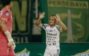 Persebaya Surabaya Incar Pemain Bali United, Irfan Jaya atau Rahmat Arjuna