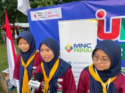Peserta Jumtek PMR dan Relawan Antusias Adu Tangkas Tandu Darurat hingga Belajar Bahasa Isyarat