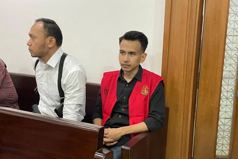 Polisi Tetapkan Adam Deni Jadi Tersangka Perusakan, Terancam 5 Tahun Penjara
