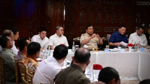 Prabowo Kumpulkan Menteri Kabinet Merah-Putih di Kertanegara Residence