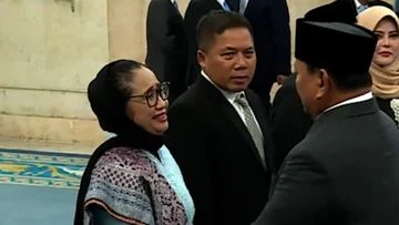 Prabowo Melantik Nanik S Deyang sebagai Kepala BGN
